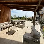 Domaine De La Rose Blanche Villa Tresses